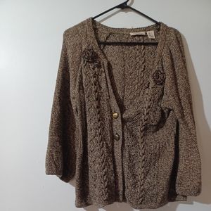 DKNY Jeans Womans Size Large Knit Sweater w/ Accent roses 2 buttons long sleeve